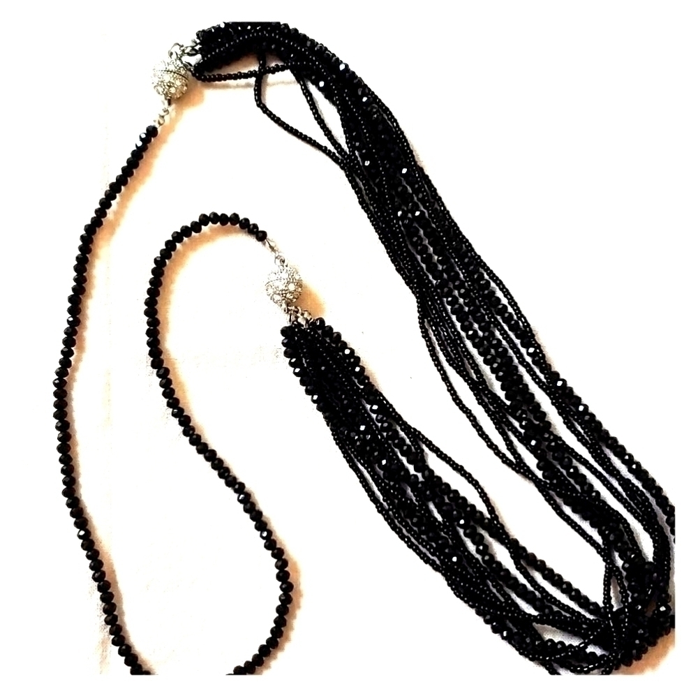 Black Beaded Necklace/s